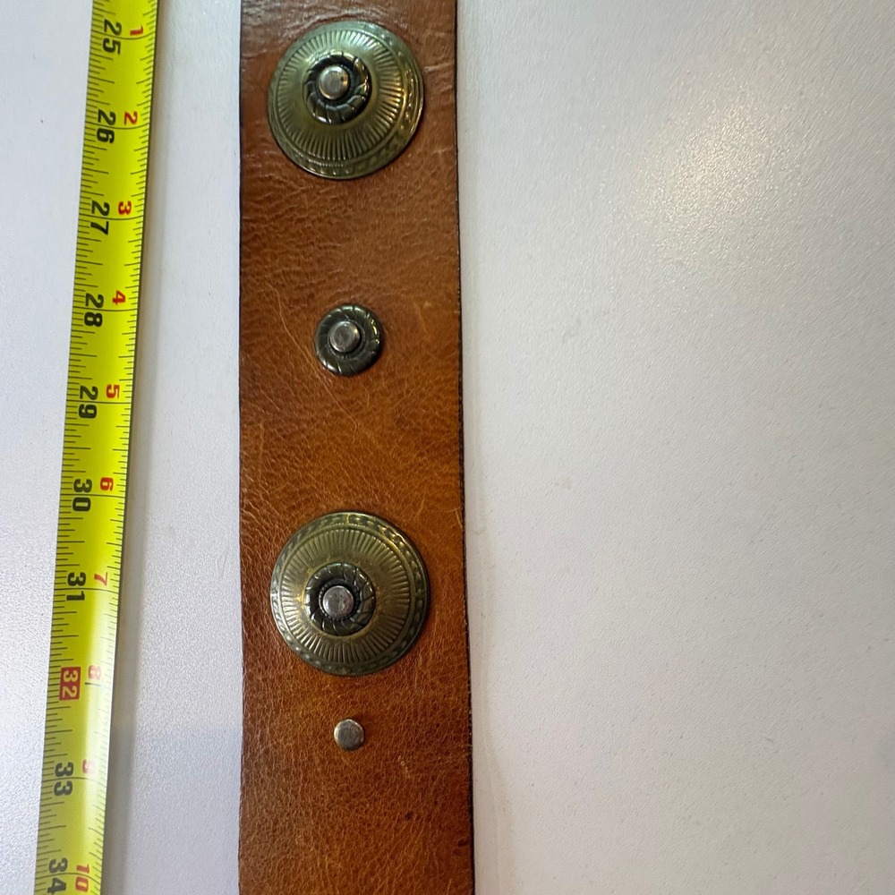♾️Vintage Brown Leather Wide Waist Belt Western Boho Brass Medallion Studded♾️ - Picture 4 of 10